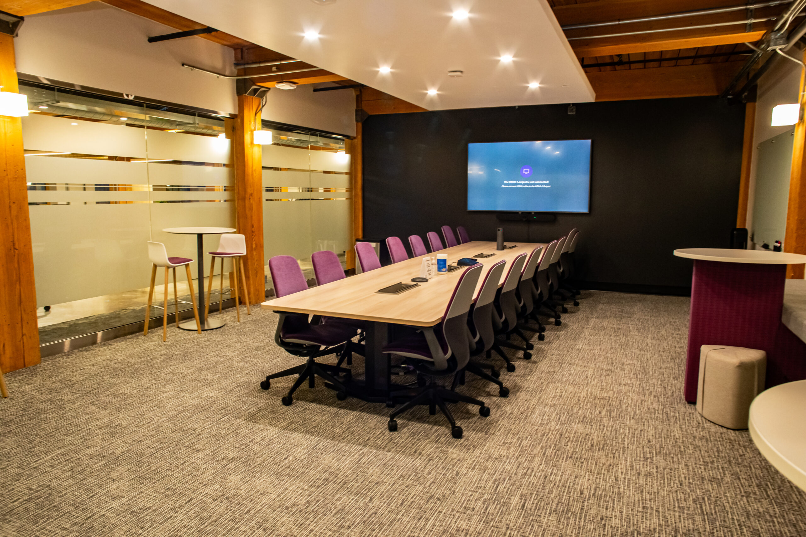 A meeting room in the Toronto Softchoice corporate office renovated by Titan General